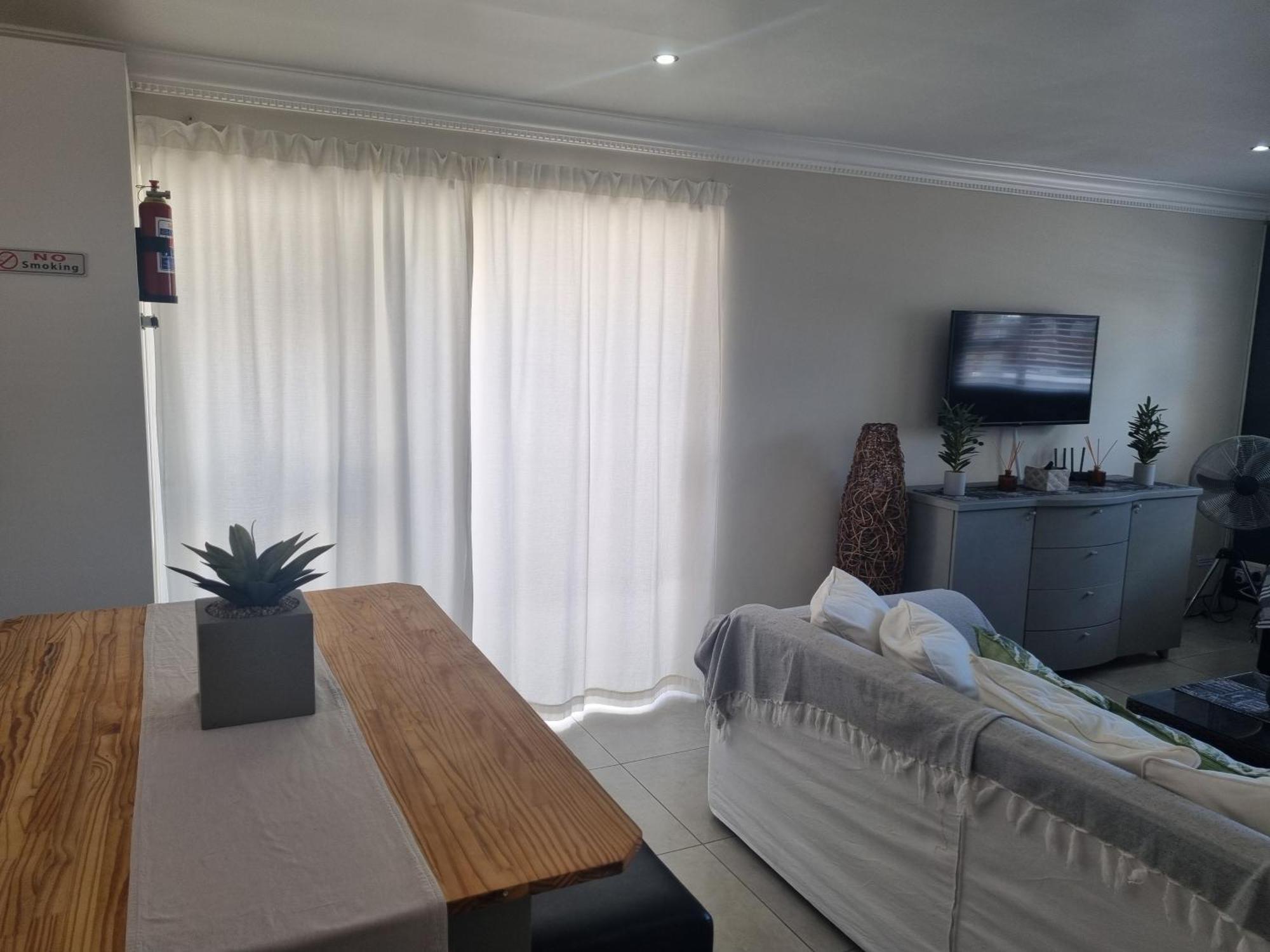 1 On Sonnet Cape Town